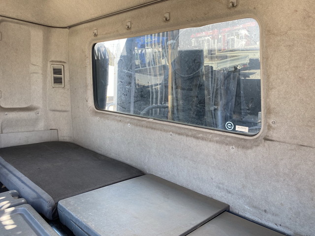 三菱ふそうファイターパッカー車（塵芥車）中型（4t）[写真33]