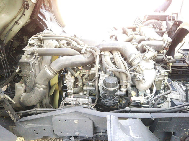 いすゞフォワードアルミウイング中型（4t）[写真19]