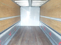 いすゞフォワードアルミウイング中型（4t）[写真09]