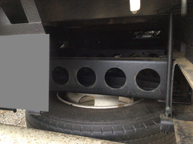 いすゞエルフユニック4段小型（2t・3t）[写真13]