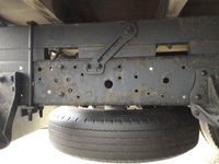 いすゞエルフユニック4段小型（2t・3t）[写真15]