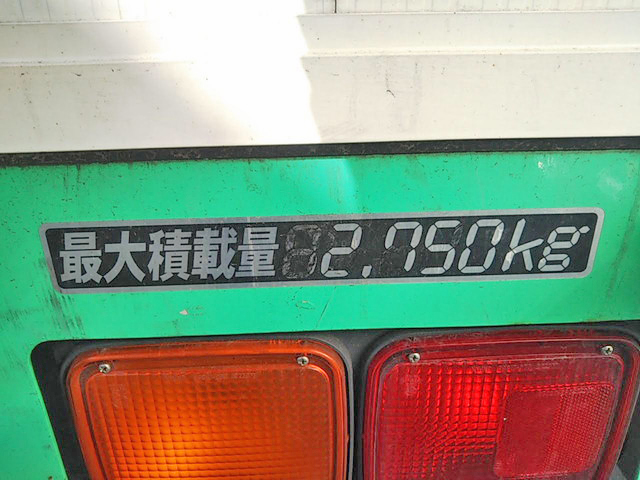いすゞフォワードアルミウイング中型（4t）[写真11]