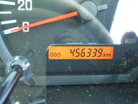 いすゞフォワードアルミウイング中型（4t）[写真24]