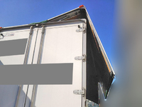 いすゞフォワードアルミウイング中型（4t）[写真02]