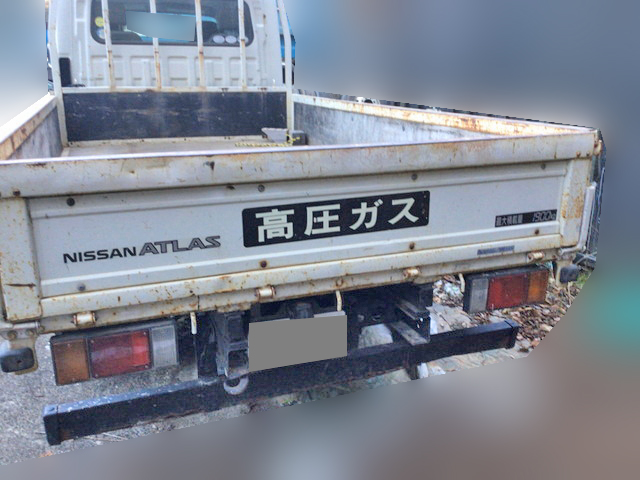日産アトラスダブルキャブ（Wキャブ）小型（2t・3t）[写真08]