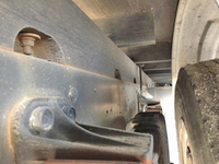 いすゞフォワード平ボディ中型（4t）[写真13]