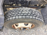 いすゞフォワード平ボディ中型（4t）[写真18]