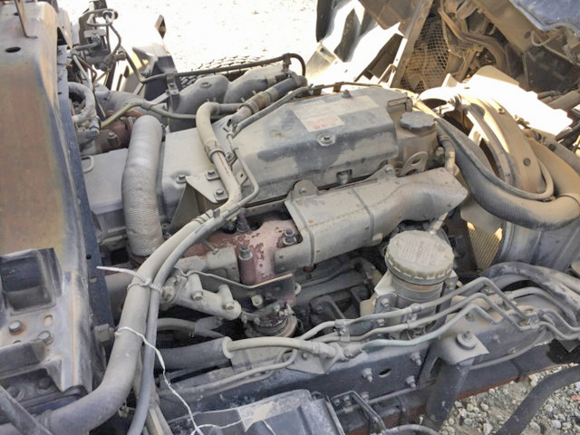 いすゞフォワード平ボディ中型（4t）[写真24]