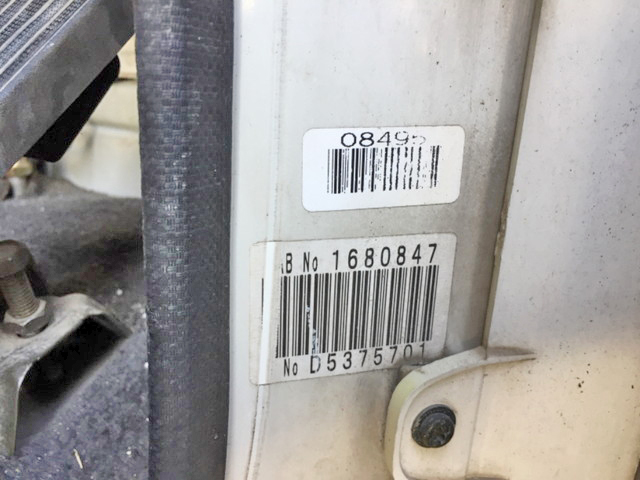 いすゞフォワード平ボディ中型（4t）[写真29]