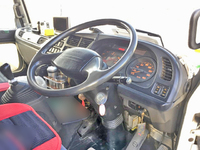 いすゞフォワード平ボディ中型（4t）[写真34]