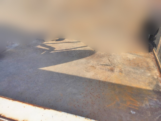 いすゞフォワード平ボディ中型（4t）[写真07]