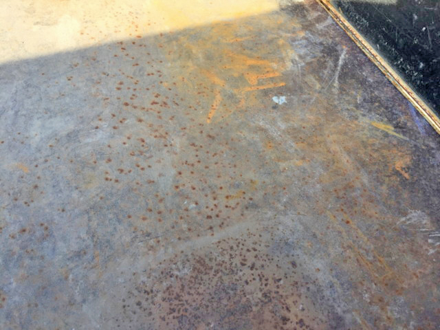 いすゞフォワード平ボディ中型（4t）[写真08]