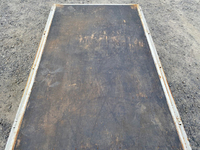 三菱ふそうキャンターガッツ平ボディ小型（2t・3t）[写真13]