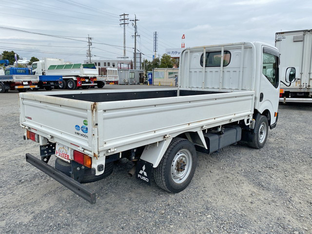 三菱ふそうキャンターガッツ平ボディ小型（2t・3t）[写真02]