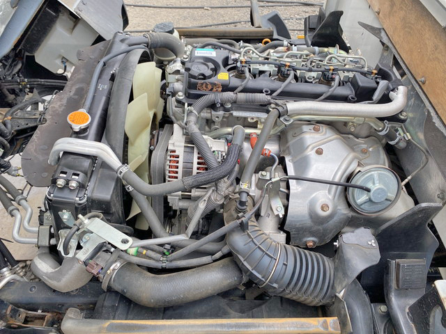 三菱ふそうキャンターガッツ平ボディ小型（2t・3t）[写真24]