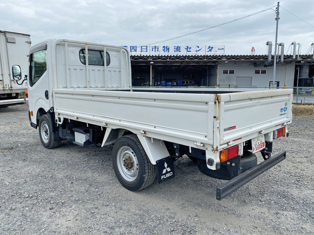 三菱ふそうキャンターガッツ平ボディ小型（2t・3t）[写真04]