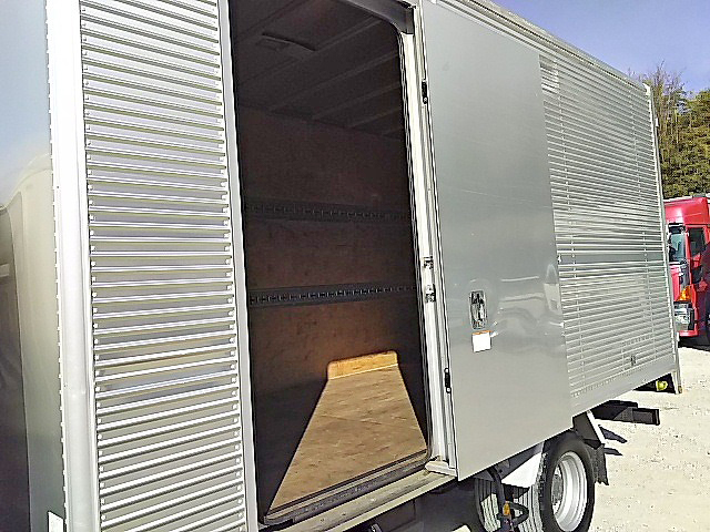 トヨタダイナアルミバン小型（2t・3t）[写真21]