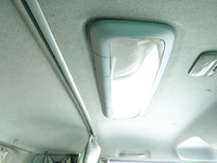 いすゞフォワードアルミウイング中型（4t）[写真15]