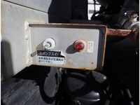 いすゞギガ汚泥吸引車大型（10t）[写真19]