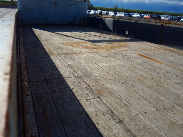 いすゞフォワードクレーン4段中型（4t）[写真11]