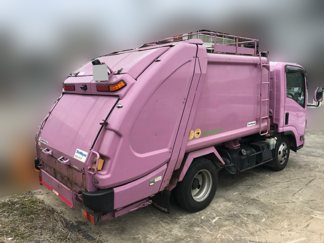 いすゞエルフパッカー車（塵芥車）小型（2t・3t）[写真02]