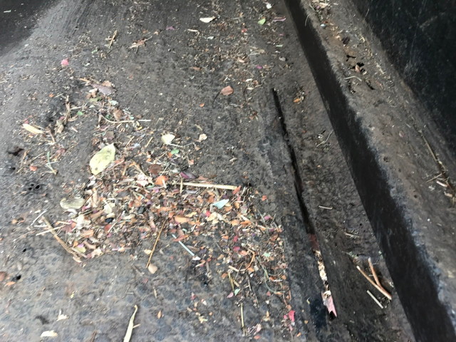 いすゞエルフパッカー車（塵芥車）小型（2t・3t）[写真21]