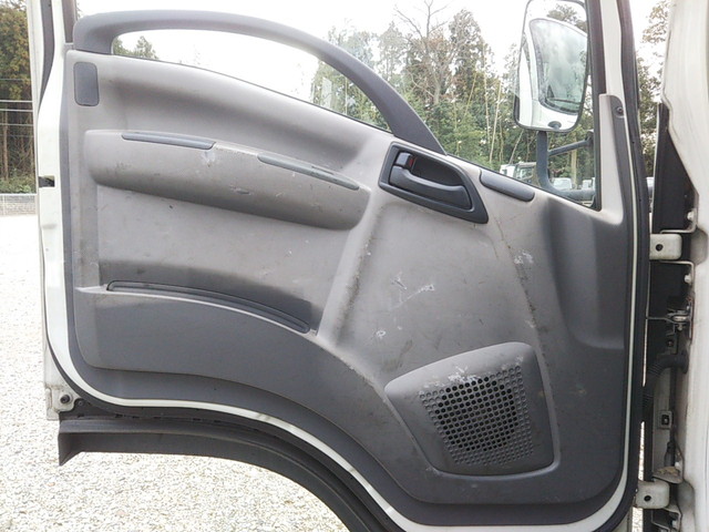 いすゞエルフ平ボディ小型（2t・3t）[写真25]