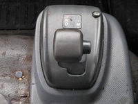 いすゞエルフ平ボディ小型（2t・3t）[写真34]