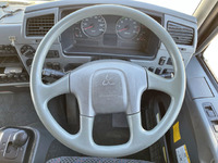 三菱ふそうファイターアルミウイング中型（4t）[写真35]