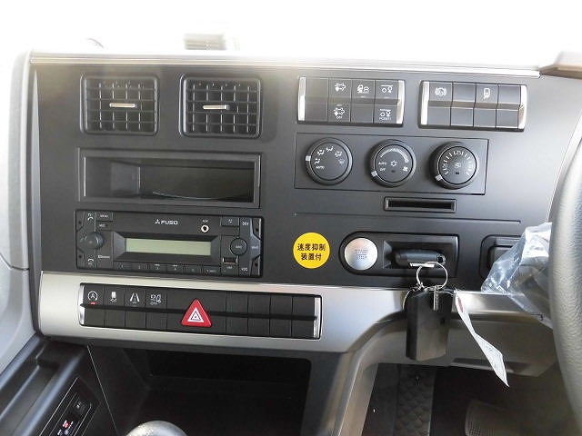 三菱ふそうその他の車種アルミウイング大型（10t）[写真12]