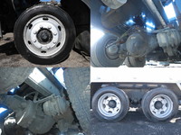 いすゞフォワードコンテナ専用車増トン（6t・8t）[写真24]