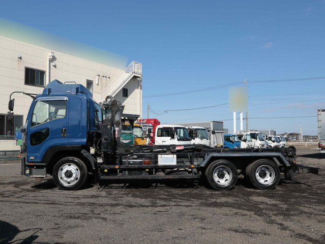 いすゞフォワードコンテナ専用車増トン（6t・8t）[写真03]