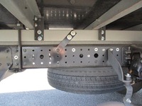 三菱ふそうキャンター冷凍車（冷蔵車）小型（2t・3t）[写真08]