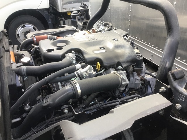 いすゞエルフアルミバン小型（2t・3t）[写真30]