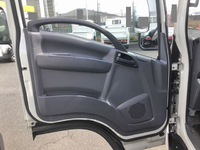 いすゞエルフアルミバン小型（2t・3t）[写真33]