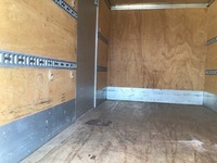 いすゞエルフアルミバン小型（2t・3t）[写真16]