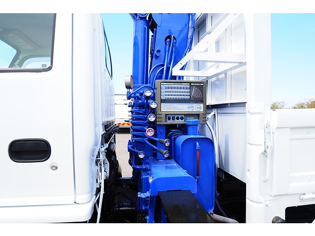 いすゞエルフクレーン5段小型（2t・3t）[写真12]