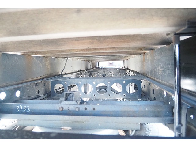 いすゞエルフクレーン5段小型（2t・3t）[写真25]