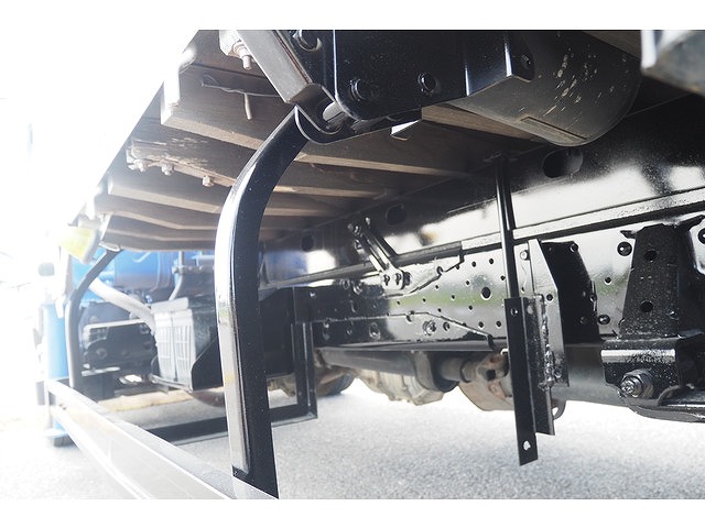 いすゞエルフクレーン5段小型（2t・3t）[写真27]