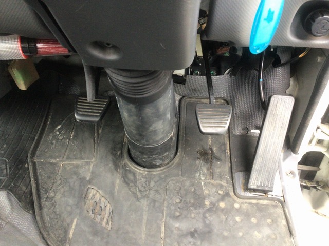 いすゞエルフクレーン4段小型（2t・3t）[写真13]