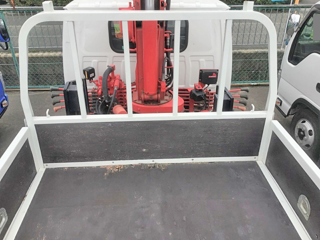 いすゞエルフクレーン4段小型（2t・3t）[写真17]