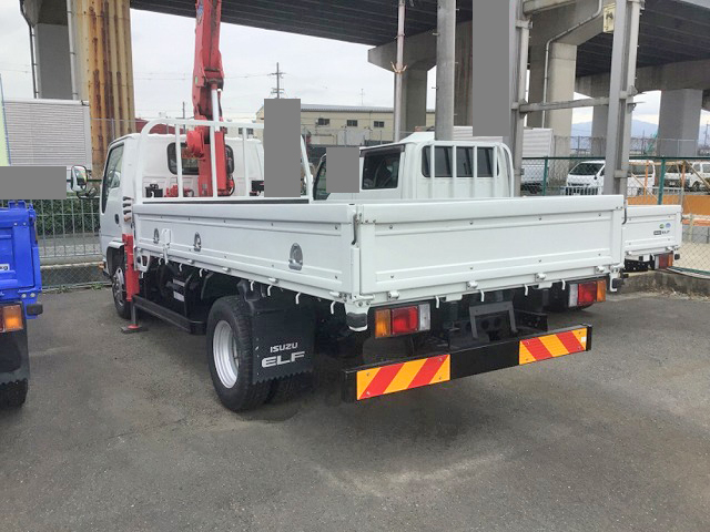 いすゞエルフクレーン4段小型（2t・3t）[写真02]