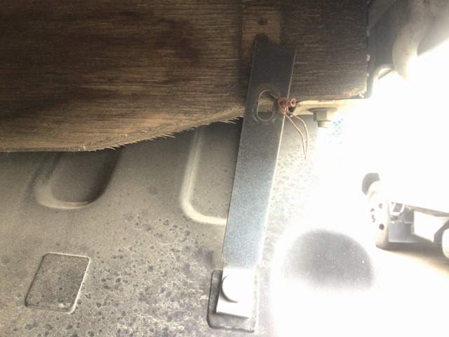 いすゞエルフクレーン4段小型（2t・3t）[写真21]