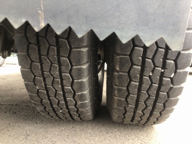 いすゞエルフクレーン4段小型（2t・3t）[写真22]