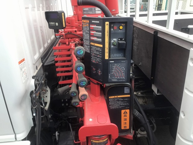 いすゞエルフクレーン4段小型（2t・3t）[写真26]