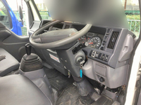 いすゞエルフクレーン4段小型（2t・3t）[写真29]