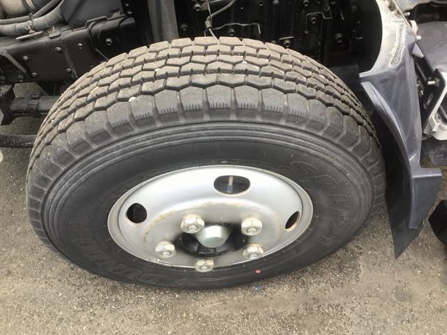 いすゞエルフクレーン4段小型（2t・3t）[写真37]