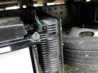 三菱ふそうキャンター平ボディ小型（2t・3t）[写真10]