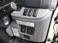 三菱ふそうキャンター平ボディ小型（2t・3t）[写真22]