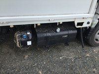 三菱ふそうキャンター平ボディ小型（2t・3t）[写真09]